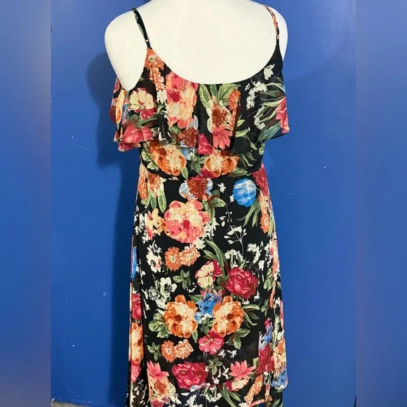 Sophia Christina Vibrant Floral Design with Green and Black Size-12 - Picture 2 of 8